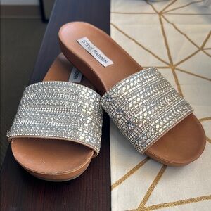 Steve Madden Silver Tan Embellished Slide Sandals